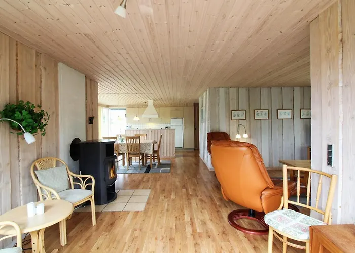 Holiday home Juste - 2-2km From The Sea By Interhome Blavand