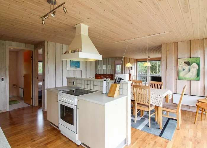 Juste - 2-2km From The Sea By Interhome